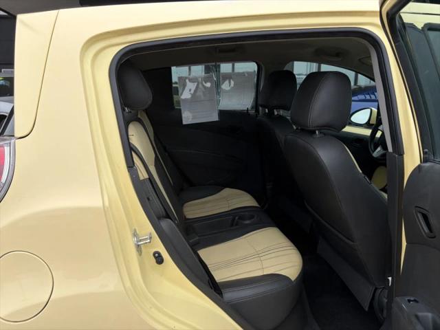 2014 Chevrolet Spark 1LT Auto
