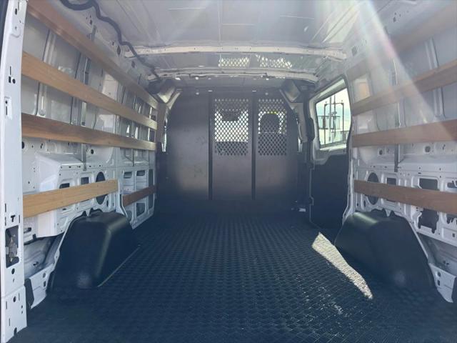 2024 Ford Transit Cargo Van w/RWB