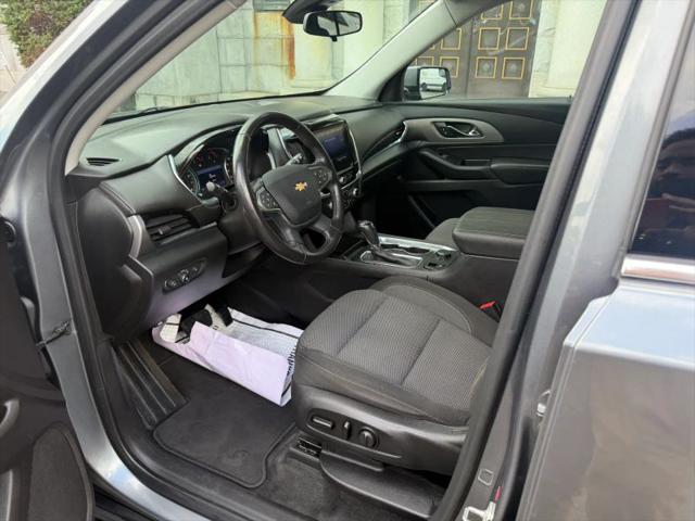 2020 Chevrolet Traverse AWD LT Cloth