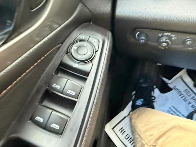 2020 Chevrolet Traverse AWD LT Cloth