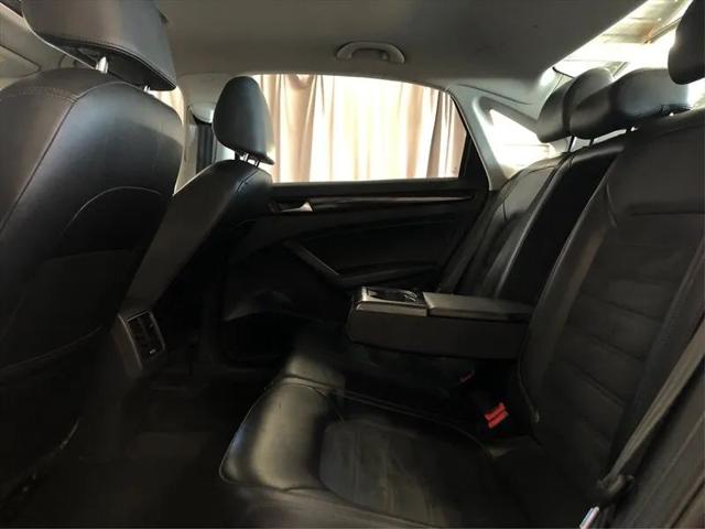 2015 Volkswagen Passat 2.0L TDI SEL Premium