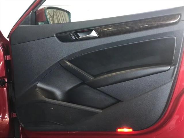 2015 Volkswagen Passat 2.0L TDI SEL Premium