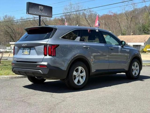 2023 Kia Sorento LX