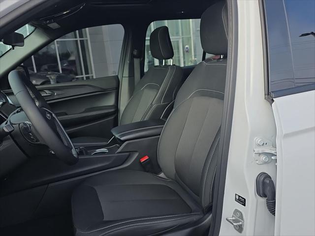 2025 Jeep Grand Cherokee Laredo X 4x4 2025 Jeep Grand Cherokee Laredo X 4x4