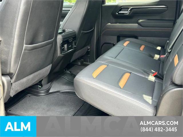 2025 GMC Sierra 1500 4WD Crew Cab Short Box AT4