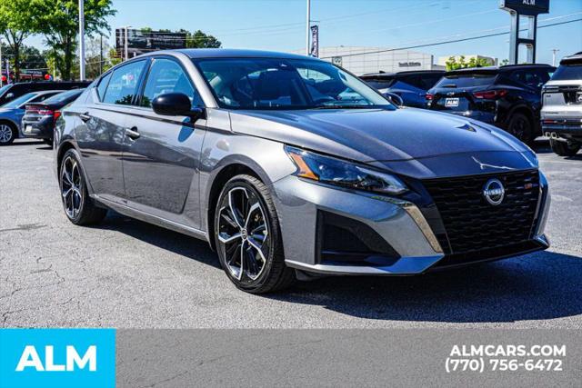 2025 Nissan Altima SR FWD