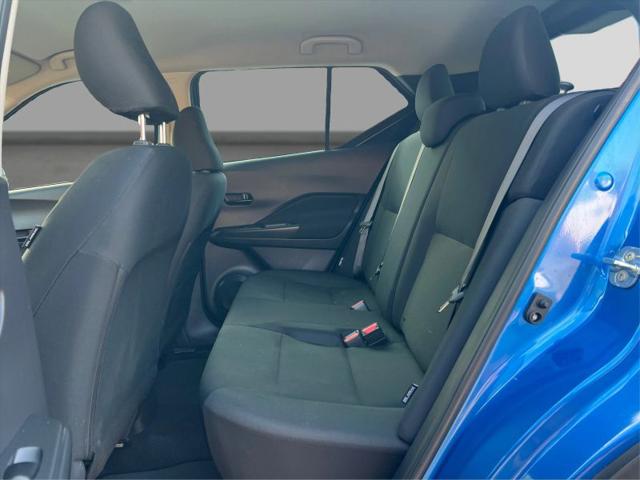2024 Nissan Kicks S Xtronic CVT