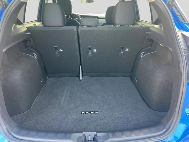 2024 Nissan Kicks S Xtronic CVT