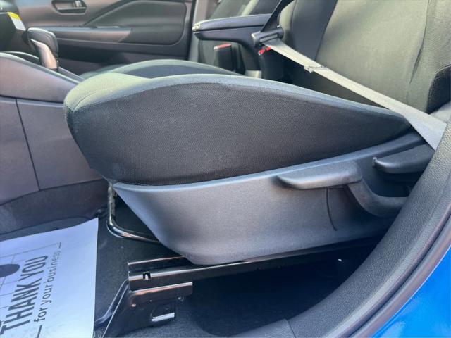 2024 Nissan Kicks S Xtronic CVT