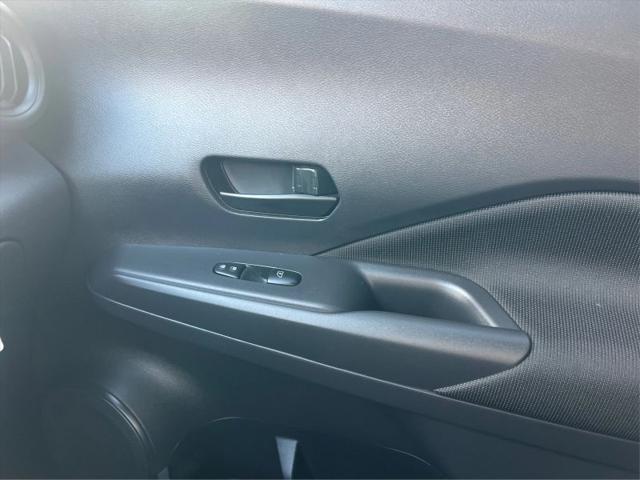 2024 Nissan Kicks S Xtronic CVT