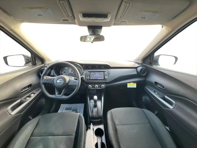 2024 Nissan Kicks S Xtronic CVT