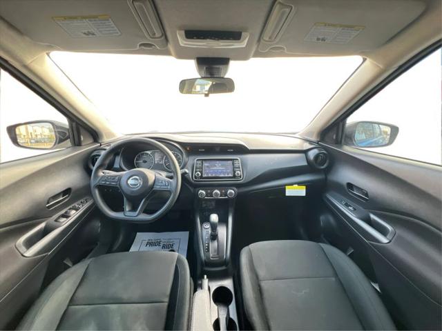 2024 Nissan Kicks S Xtronic CVT