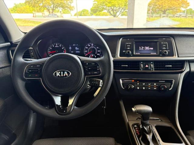 2017 Kia Optima LX