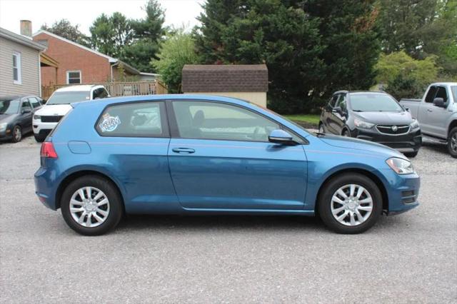 2015 Volkswagen Golf Launch Edition 2-Door
