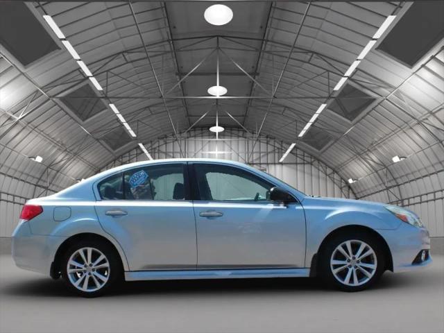 2014 Subaru Legacy 2.5i