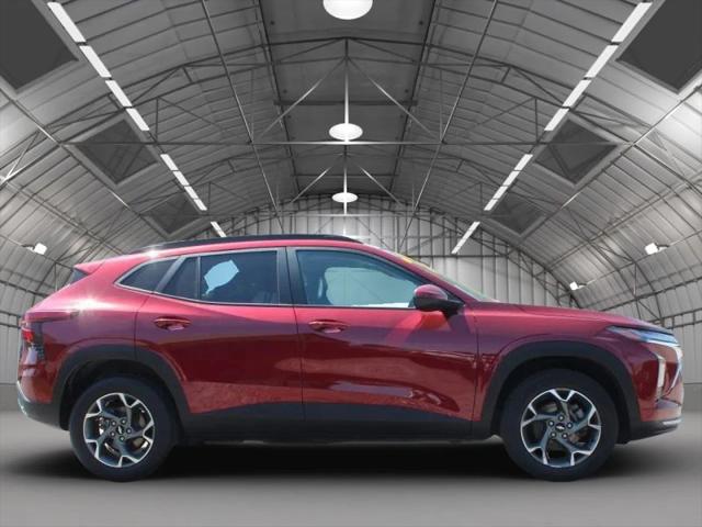 2024 Chevrolet Trax FWD LT