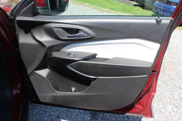 2024 Chevrolet Trax FWD LT