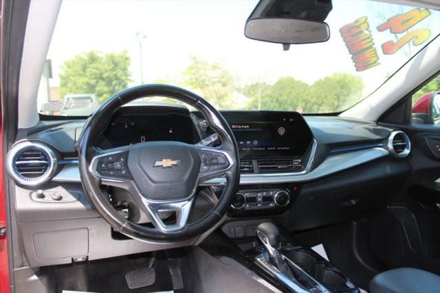 2024 Chevrolet Trax FWD LT