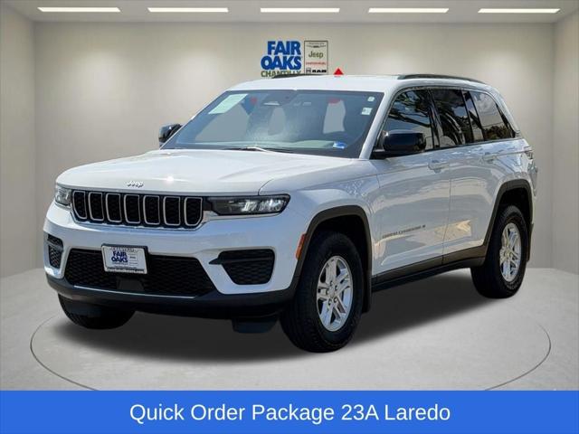 2024 Jeep Grand Cherokee Laredo 4x2