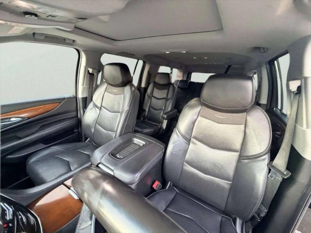 2019 Cadillac Escalade ESV Luxury