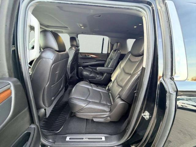 2019 Cadillac Escalade ESV Luxury