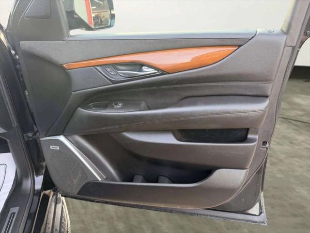 2019 Cadillac Escalade ESV Luxury