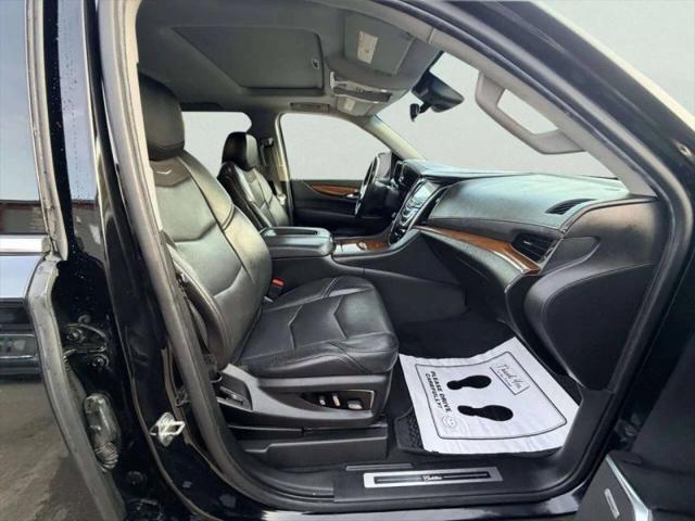 2019 Cadillac Escalade ESV Luxury