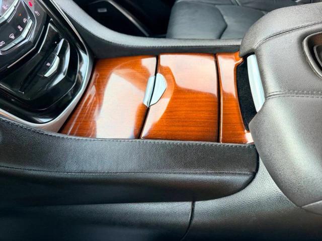 2019 Cadillac Escalade ESV Luxury