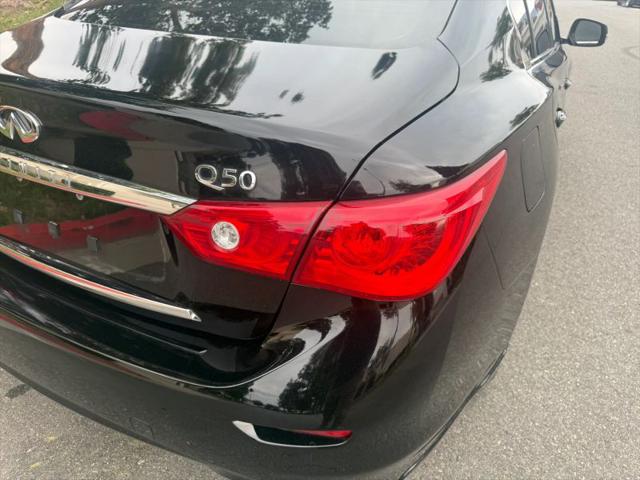 2015 INFINITI Q50 Premium