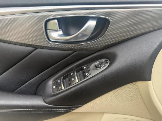 2015 INFINITI Q50 Premium