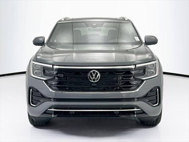 2026 Volkswagen Atlas Cross Sport SEL Premium R-Line