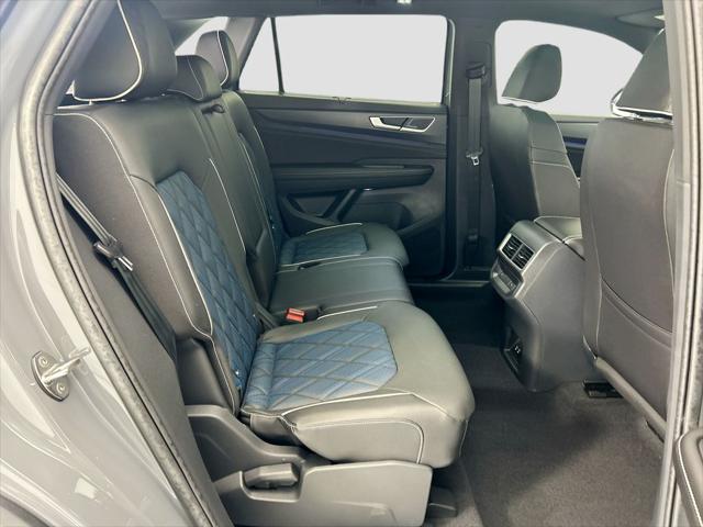 2026 Volkswagen Atlas Cross Sport SEL Premium R-Line