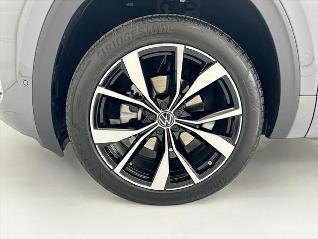 2026 Volkswagen Atlas Cross Sport SEL Premium R-Line
