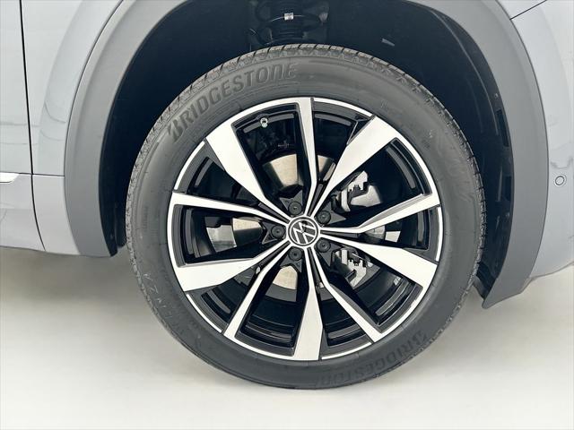 2026 Volkswagen Atlas Cross Sport SEL Premium R-Line