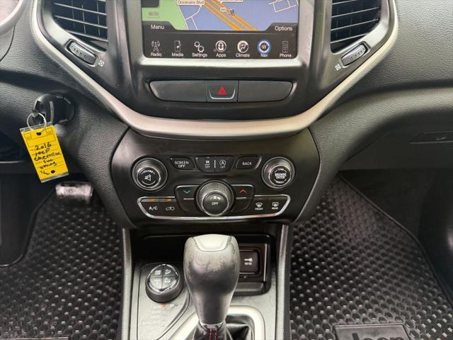 2016 Jeep Cherokee Trailhawk
