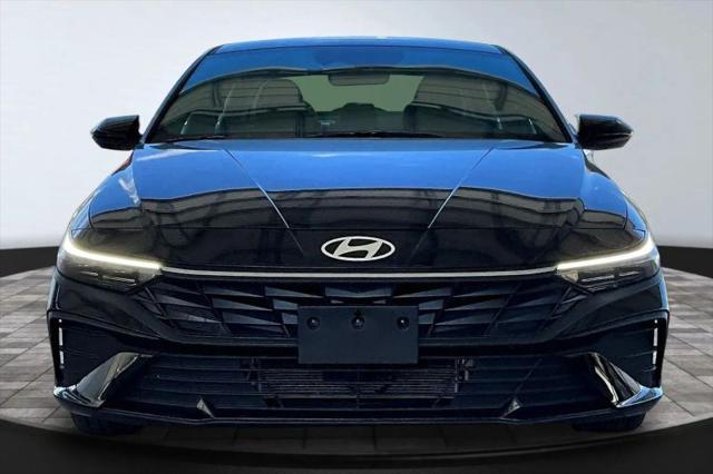 2025 Hyundai Elantra Hybrid SEL Sport