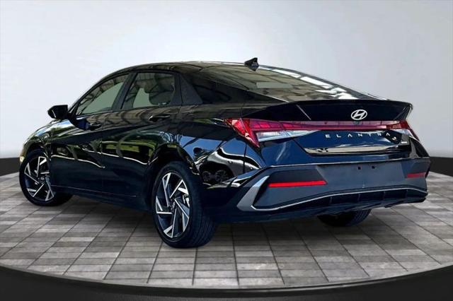 2025 Hyundai Elantra Hybrid SEL Sport