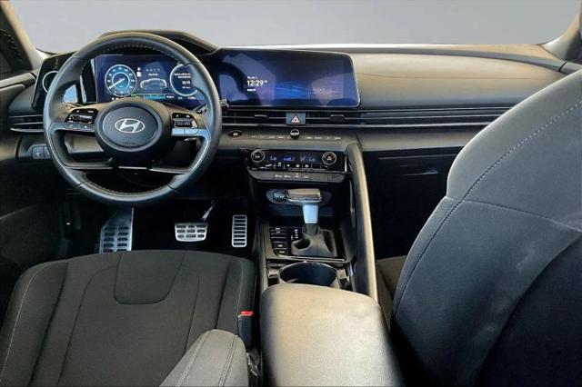 2025 Hyundai Elantra Hybrid SEL Sport