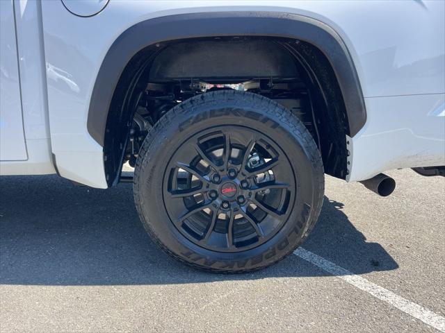 2026 Toyota Tundra SR5 CrewMax 5.5' Bed