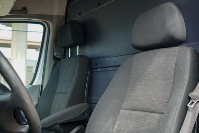 2016 Mercedes-Benz Sprinter 2500 Normal Roof