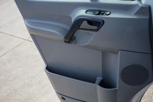 2016 Mercedes-Benz Sprinter 2500 Normal Roof