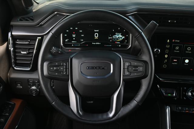 2025 GMC Sierra 2500HD 4WD Crew Cab Standard Bed Denali Ultimate