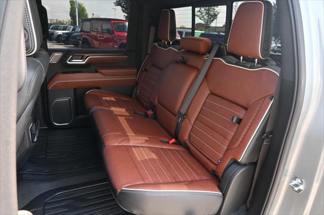2025 GMC Sierra 2500HD 4WD Crew Cab Standard Bed Denali Ultimate