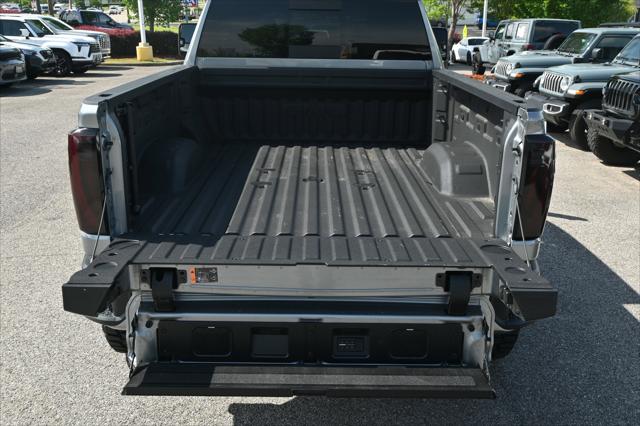 2025 GMC Sierra 2500HD 4WD Crew Cab Standard Bed Denali Ultimate