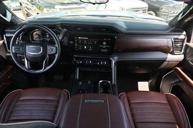 2025 GMC Sierra 2500HD 4WD Crew Cab Standard Bed Denali Ultimate