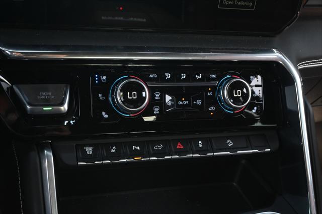 2025 GMC Sierra 2500HD 4WD Crew Cab Standard Bed Denali Ultimate