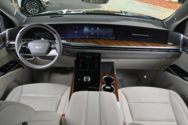 2025 Cadillac Escalade ESV Sport Platinum
