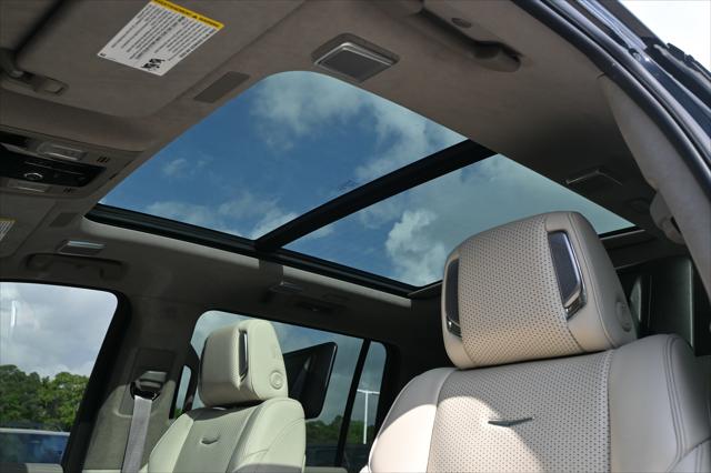 2025 Cadillac Escalade ESV Sport Platinum