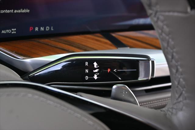 2025 Cadillac Escalade ESV Sport Platinum