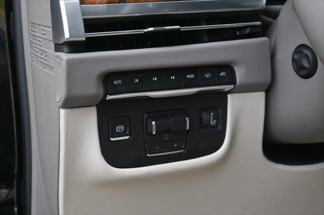 2025 Cadillac Escalade ESV Sport Platinum